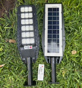 REFLECTOR SOLAR CON SENSOR 250W